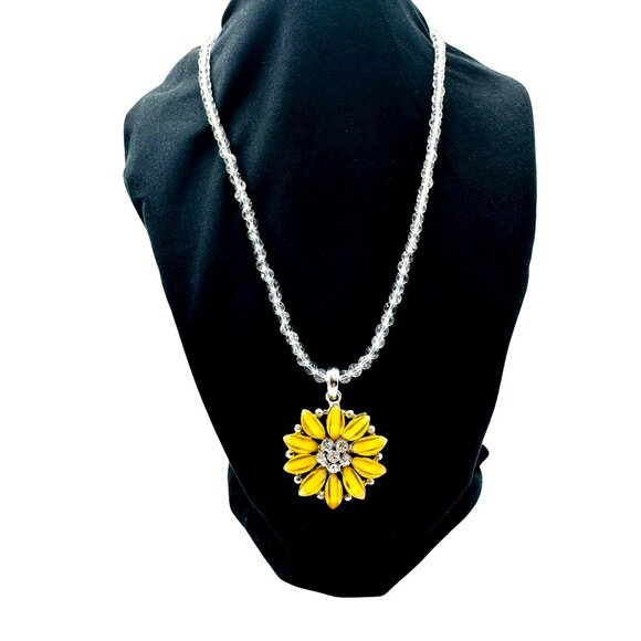 1990's Yellow Sunflower Pendant Necklace w/Clear Beads Shimmer Flaked Petals - Picture 12 of 13